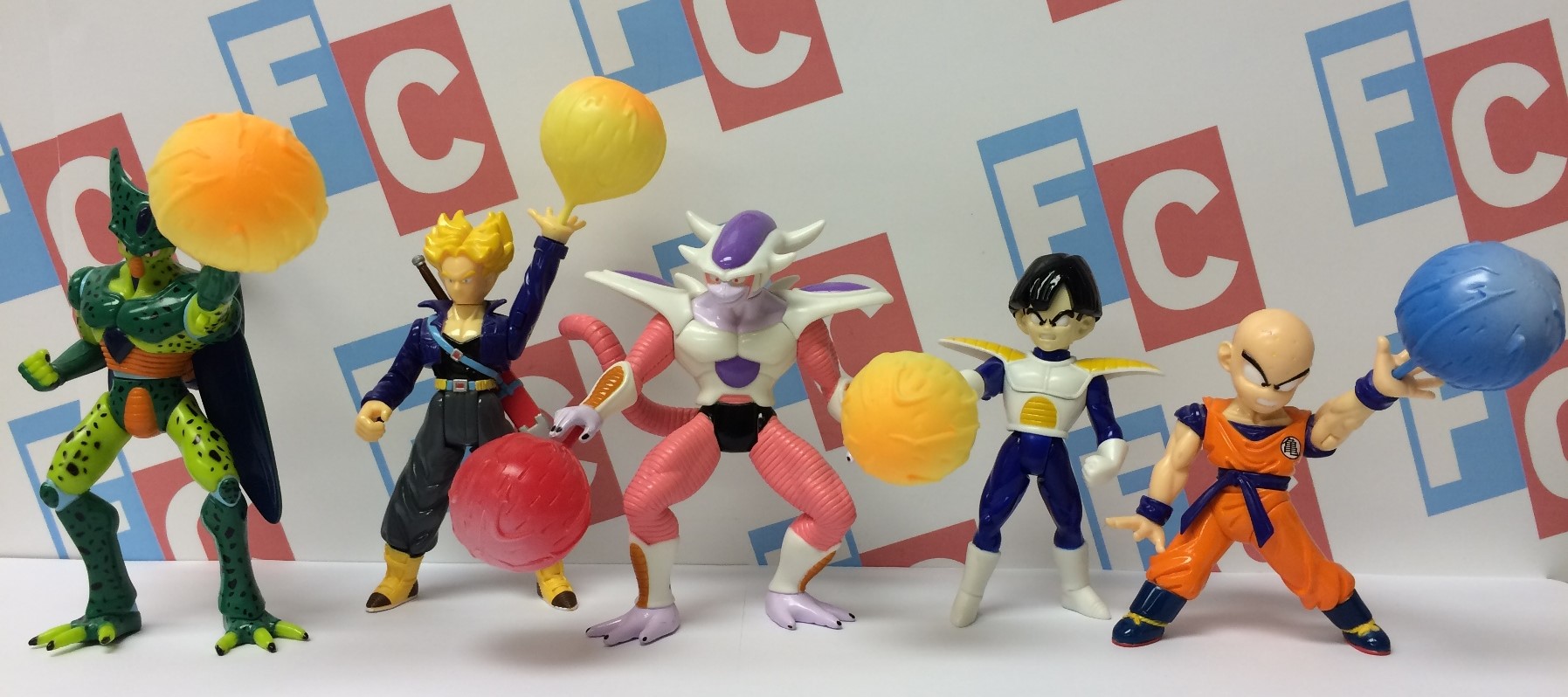 Dragon Ball Z Deluxe Blasting Energy Series Frieza Cell Gohan Krillin Trunks Figures Figure